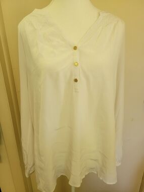 Lilly Pulitzer White V-Neck Button-Front Blouse 100% Silk L Breezy Sheer